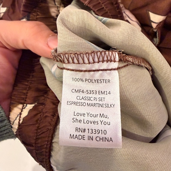 Show Me Your Mumu Satin Brown Espresso Martini Printed Pajama Set Size Large - Picture 4 of 5